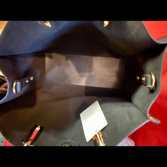 Black shopper tote with gold studs - Picture 8 of 8